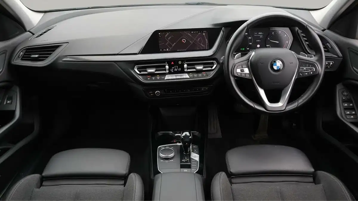 2020-bmw-1-series-big-13