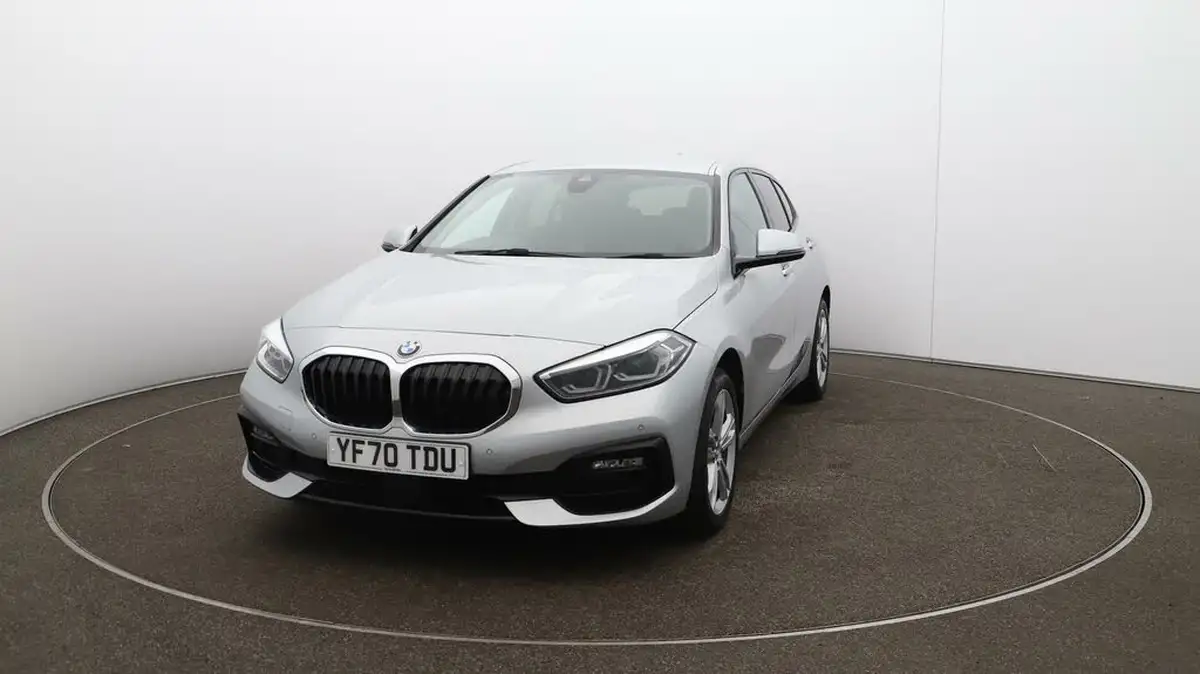 2020-bmw-1-series-big-31