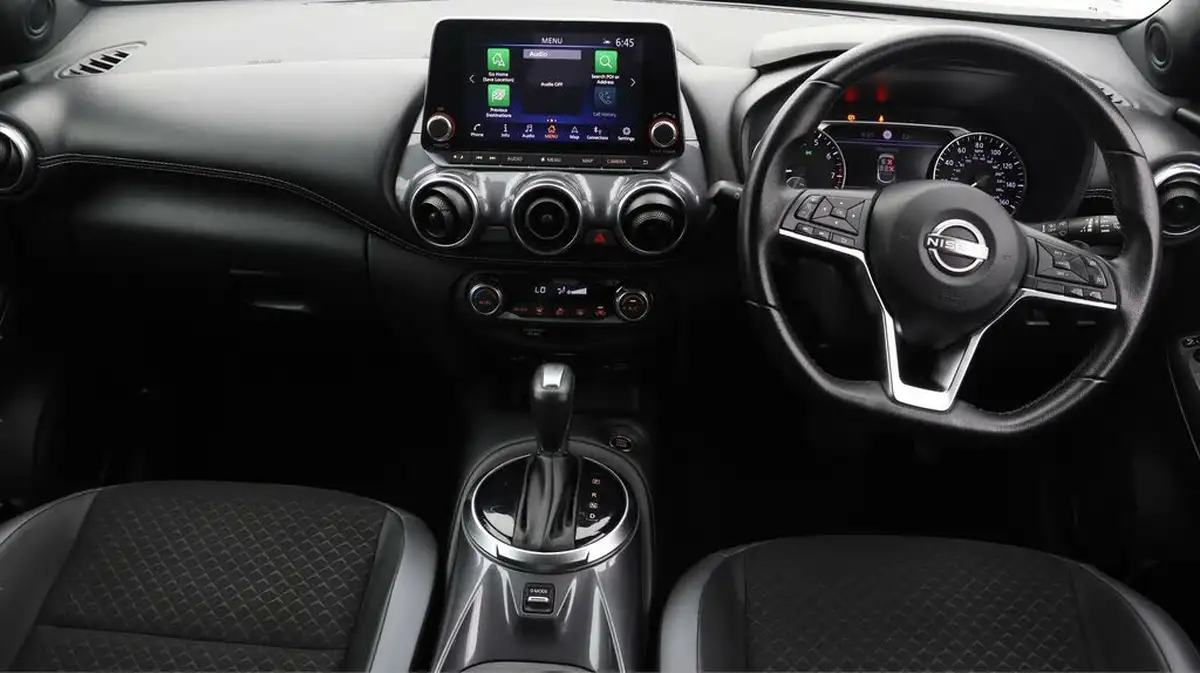 2023-nissan-juke-10-dig-t-n-connecta-dct-big-12
