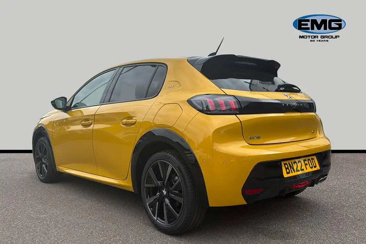 2022-peugeot-208-12-puretech-gt-premium-130bhp-eat8-big-4