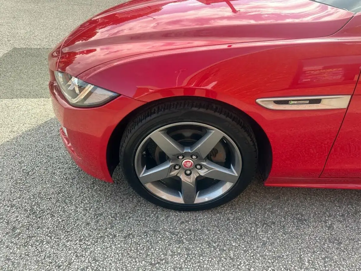 2019-jaguar-xe-20i-r-sport-200ps-big-11
