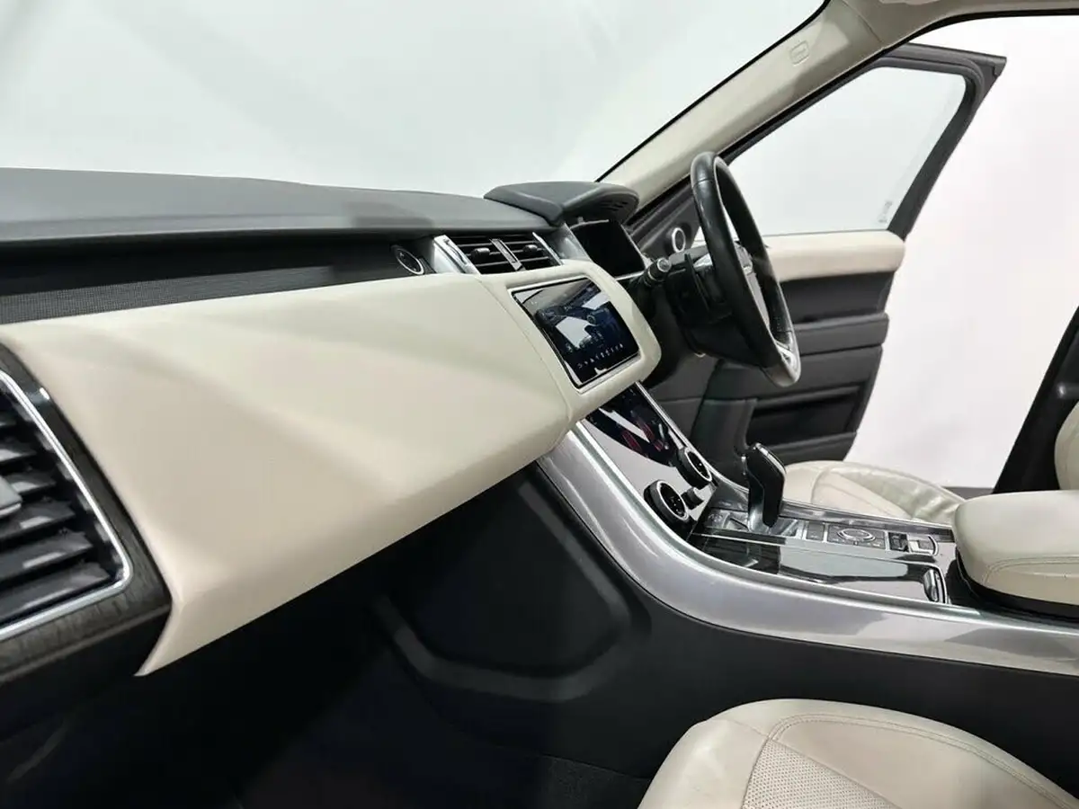 2018-land-rover-range-rover-sport-30-sd-v6-hse-sdv6-big-33
