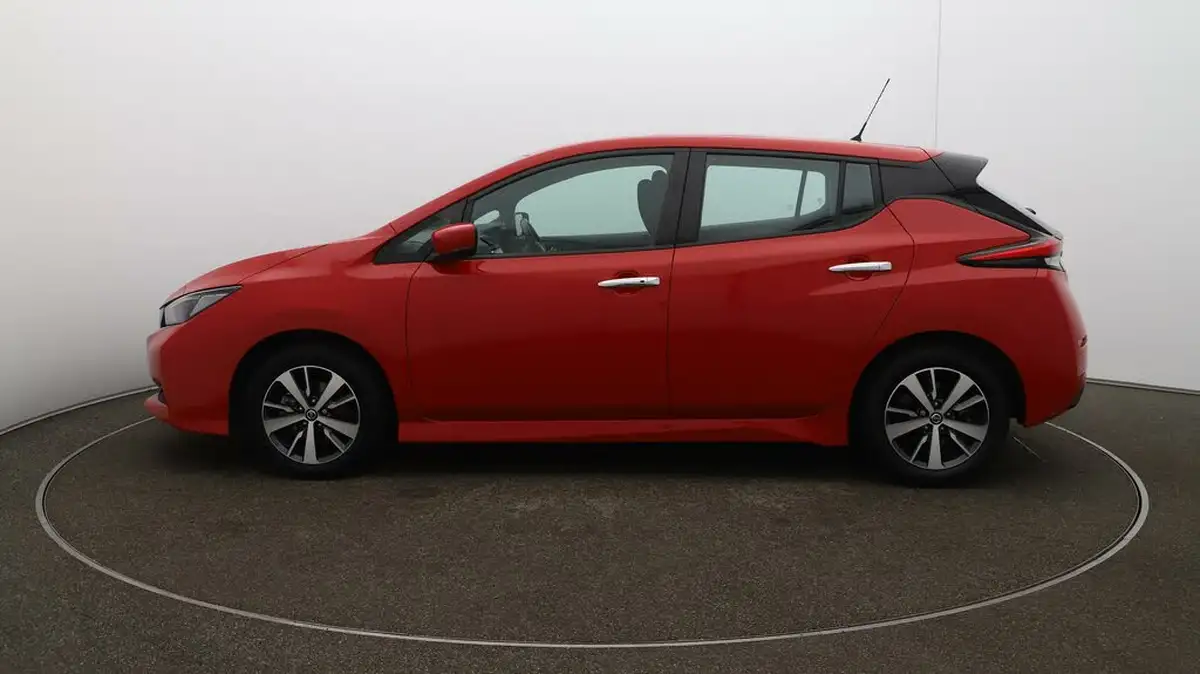 2022-nissan-leaf-e-acenta-big-64