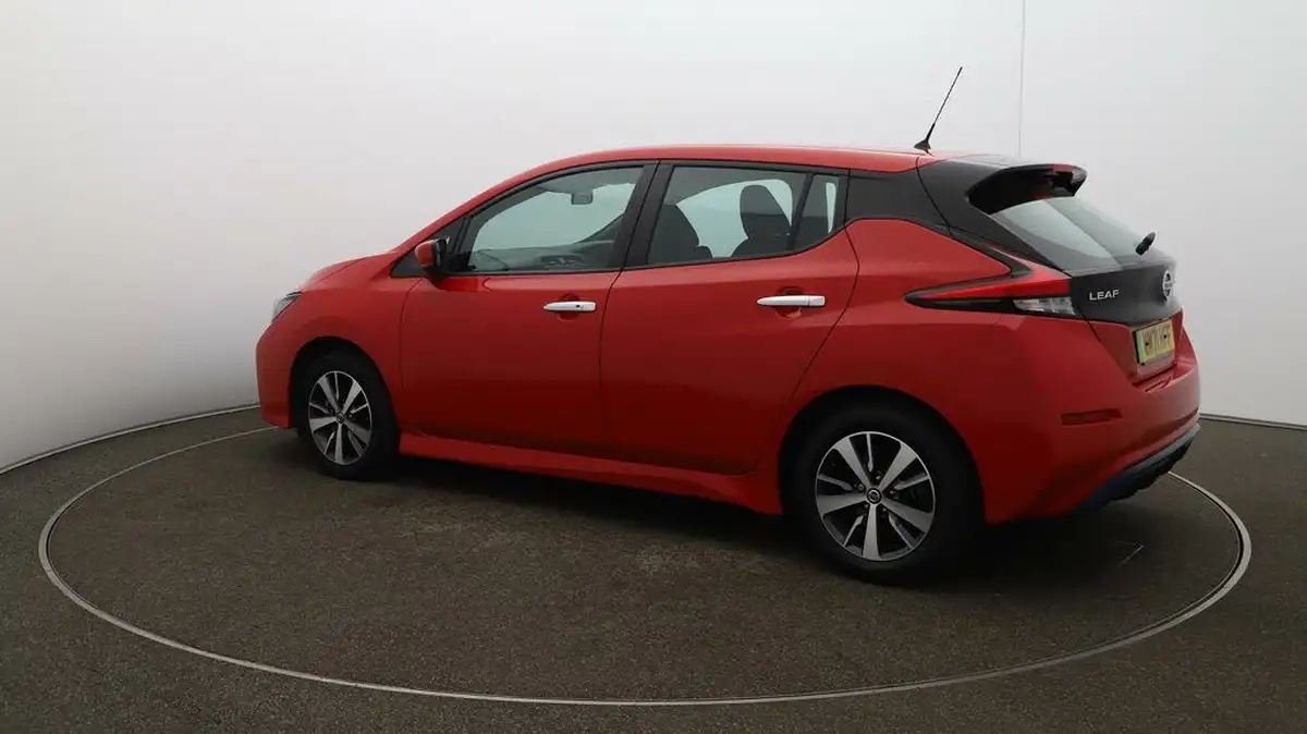 2022-nissan-leaf-e-acenta-big-36