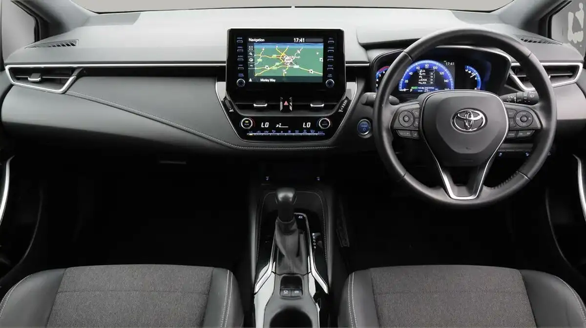 2021-toyota-corolla-18-vvt-i-design-trk-hatchback-5d-big-13