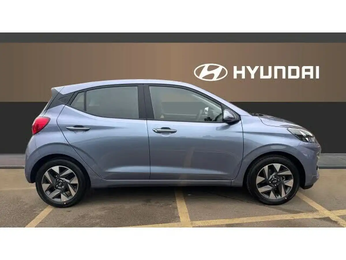 2025-hyundai-i10-12-advance-79ps-auto-big-4