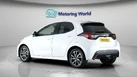 2021-toyota-yaris-15-vvt-i-design-small-5