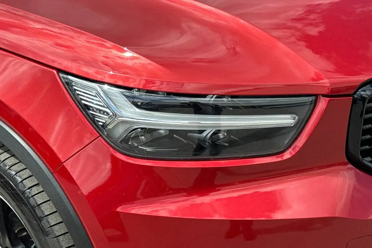 2021-volvo-xc40-15-t3-r-design-161bhp-big-17