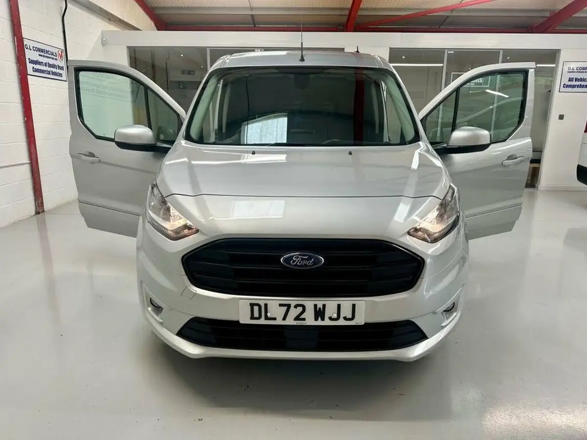 2023-ford-transit-connect-big-7