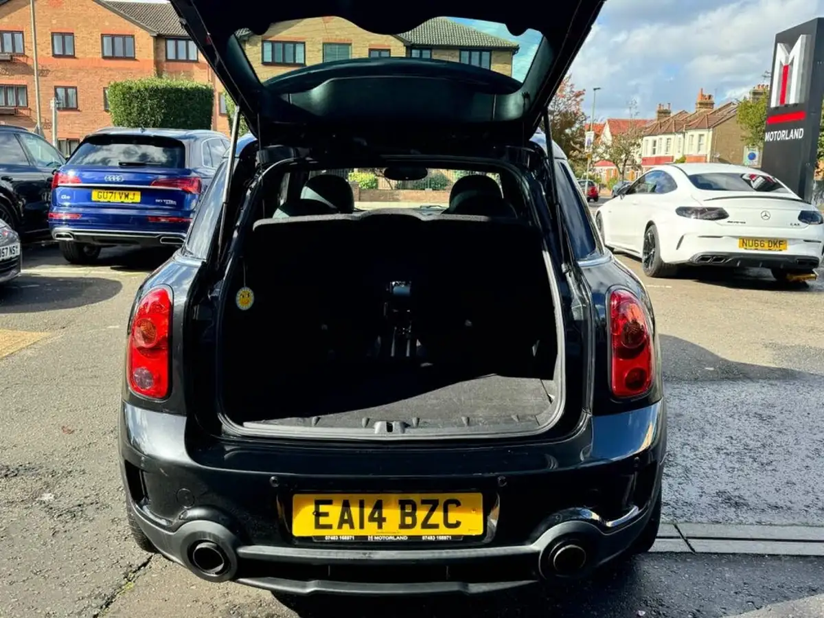 2014-mini-countryman-16-john-cooper-works-big-9