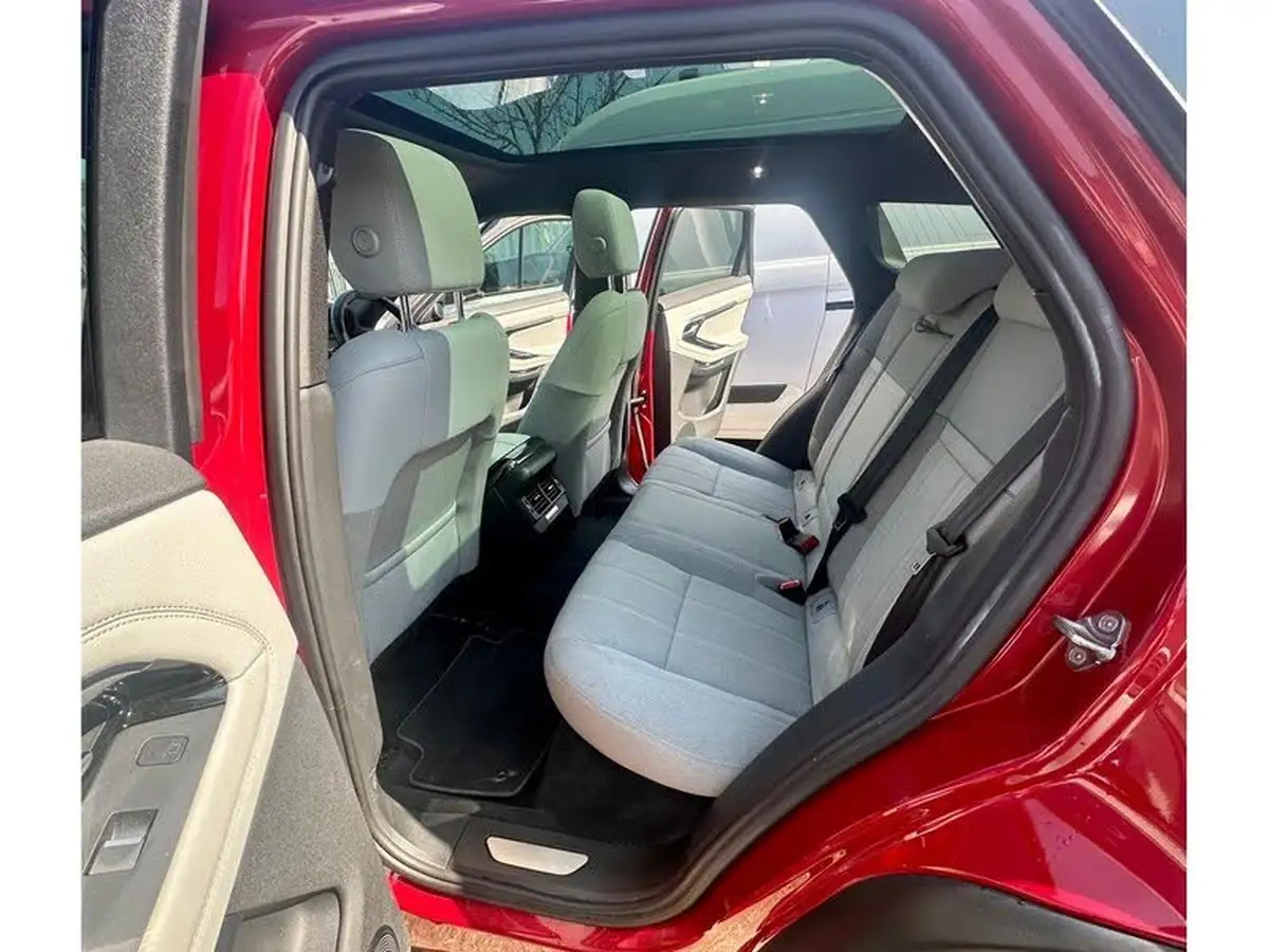 2021-land-rover-range-rover-evoque-15-p300e-r-dynamic-se-big-18