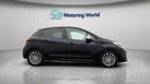 2019-peugeot-208-12-puretech-signature-small-7