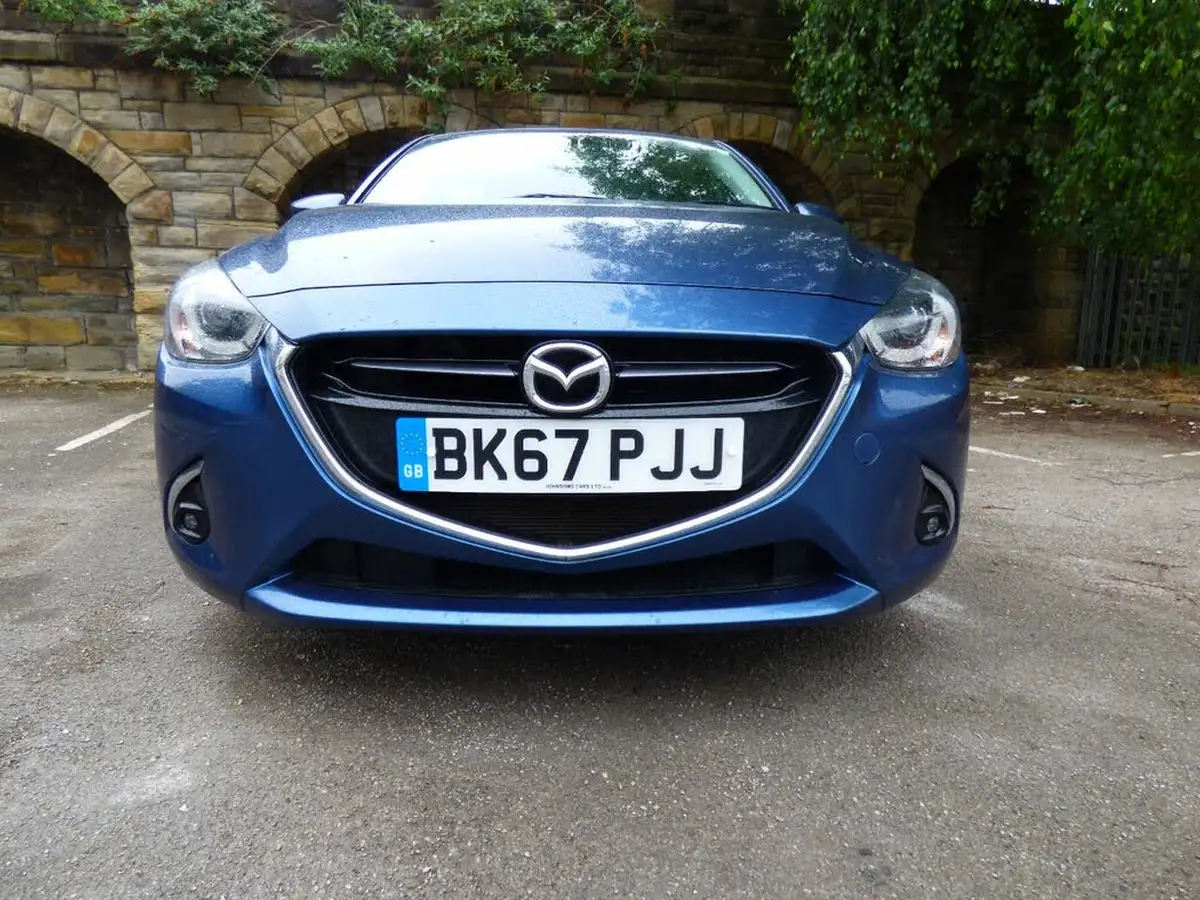 2017-mazda-mazda2-15-gt-sport-big-0