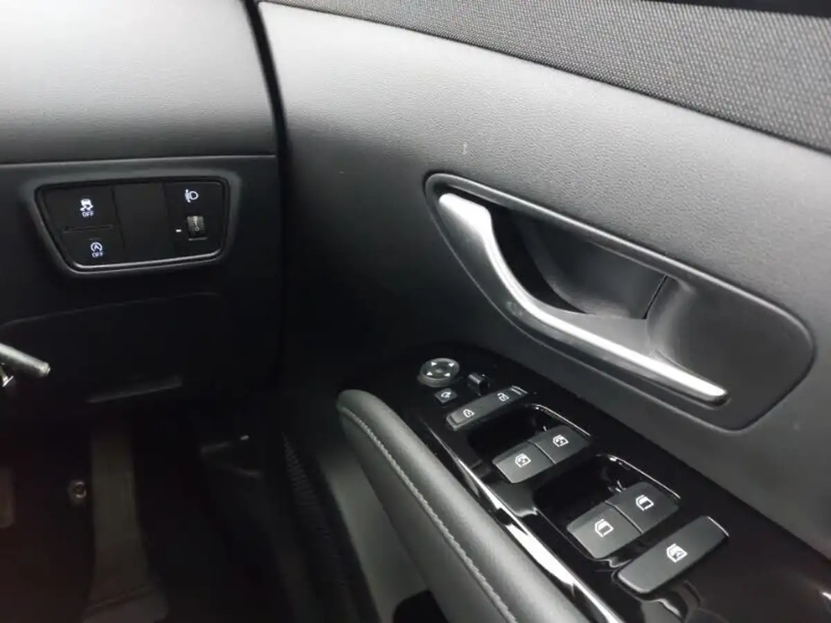 2022-hyundai-tucson-16-t-gdi-se-connect-150ps-big-11