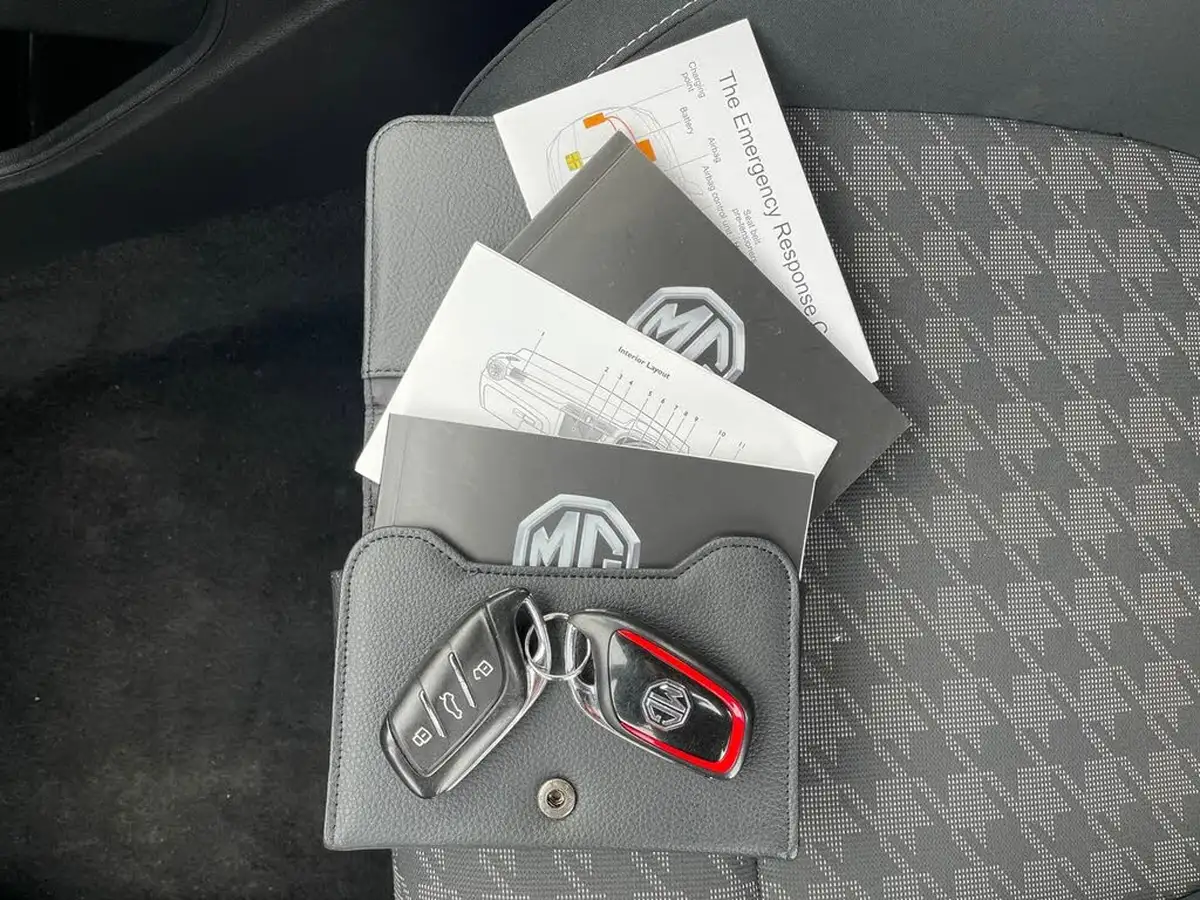2021-mg-zs-suv-e-excite-ev-big-51