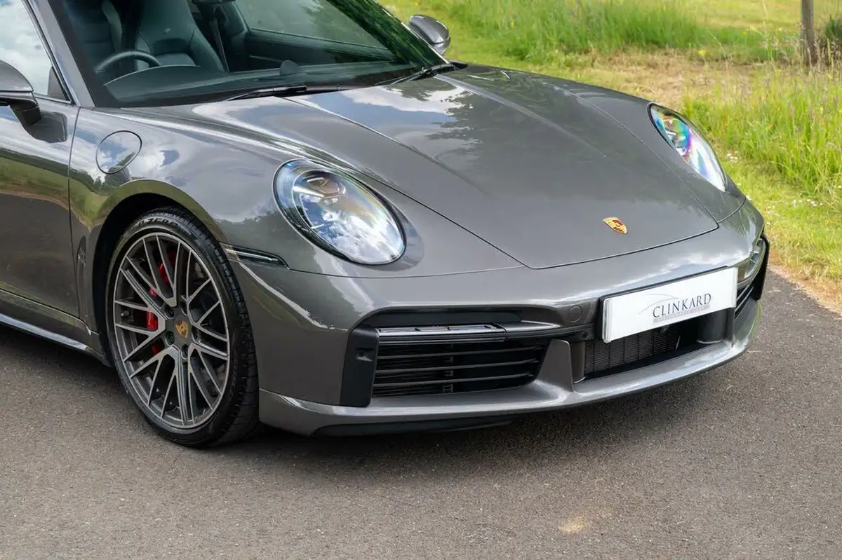 2023-porsche-911-38-turbo-coupe-big-10