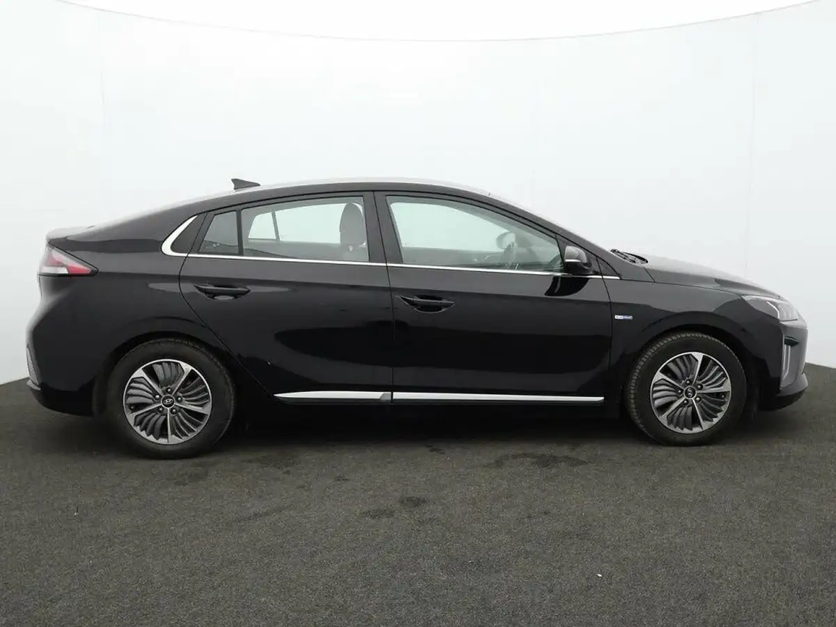 2019-hyundai-ioniq-16-gdi-premium-plug-in-hybrid-big-9