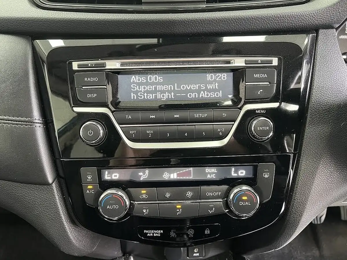 2017-nissan-x-trail-16dci-acenta-ss-big-11