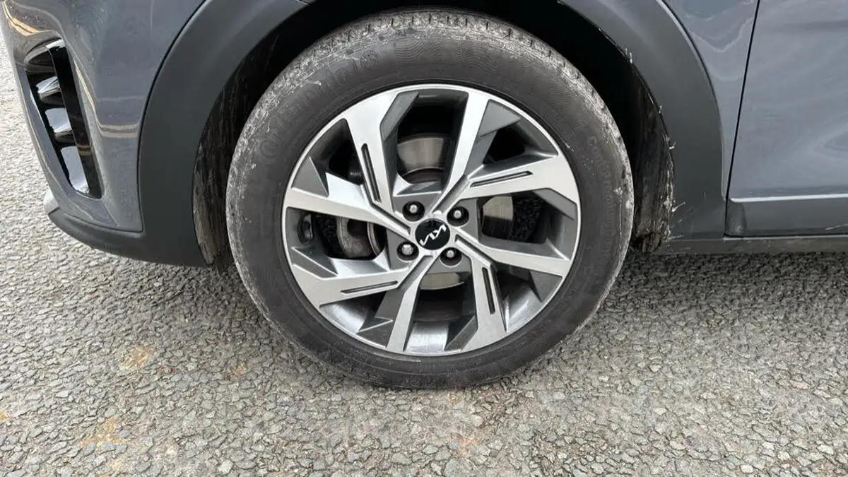 2022-kia-stonic-10-t-gdi-gt-line-s-big-33