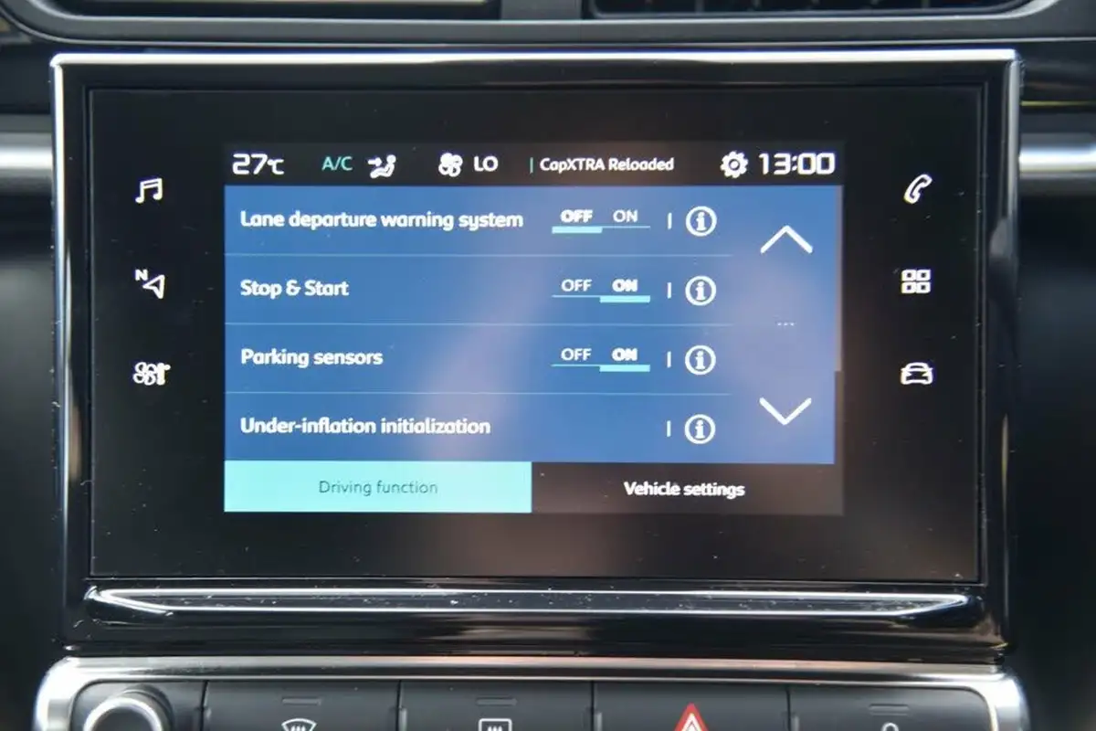 2021-citroen-c3-12-puretech-flair-83ps-big-36
