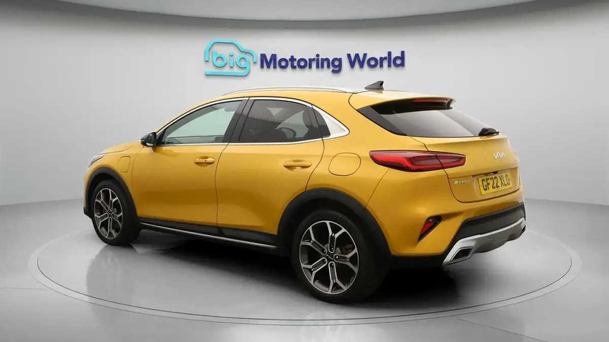 2022-kia-xceed-16-gdi-4-big-5