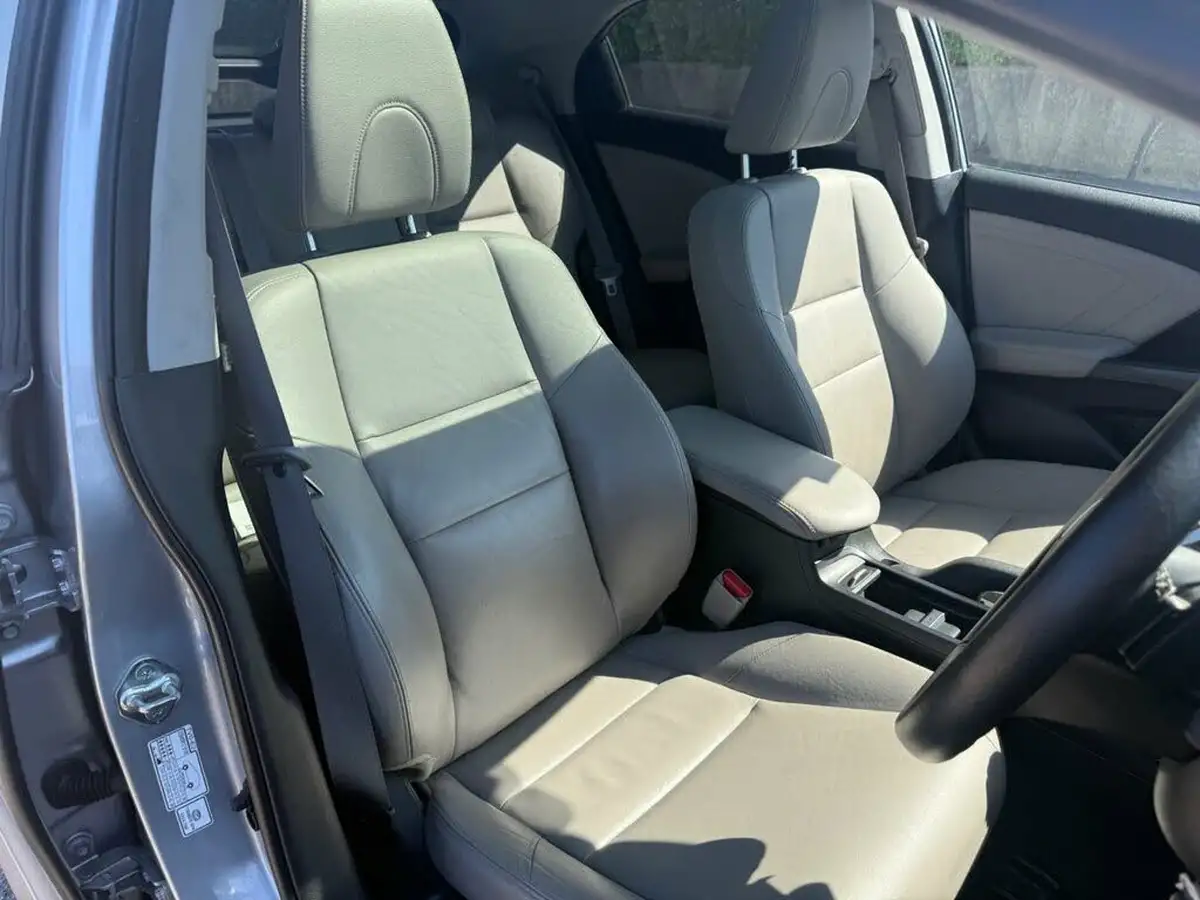 2016-honda-civic-18-i-vtec-sr-dasp-hatchback-auto-big-13