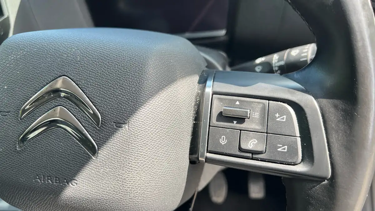 2021-citroen-c4-12-puretech-shine-130ps-big-23