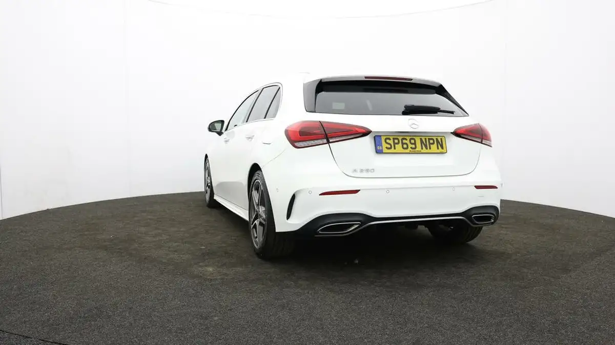 2019-mercedes-benz-a-class-20-a250-amg-line-premium-hatchback-5d-big-30