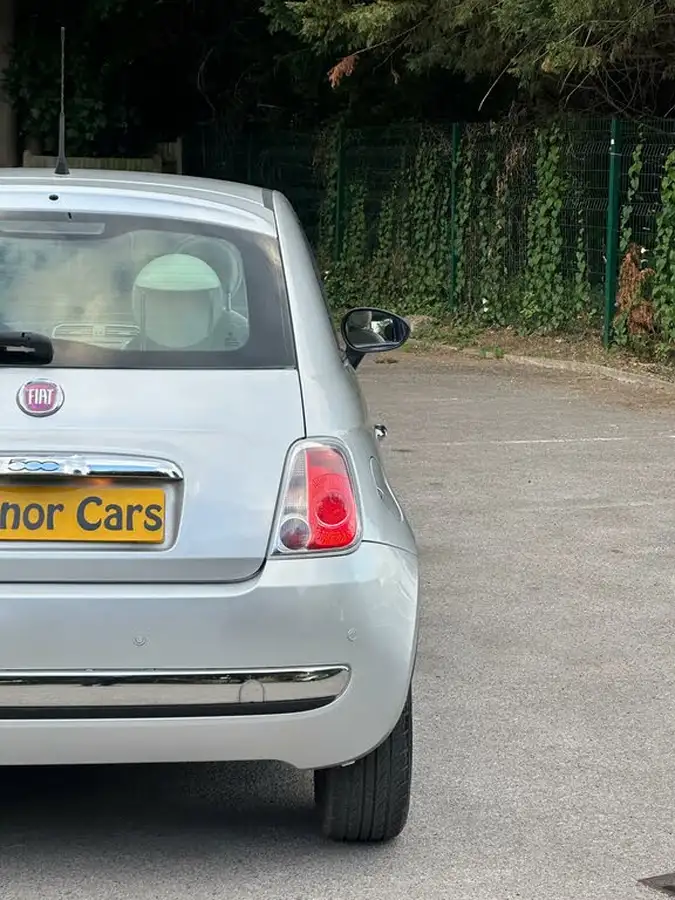 2011-fiat-500-12-lounge-big-26
