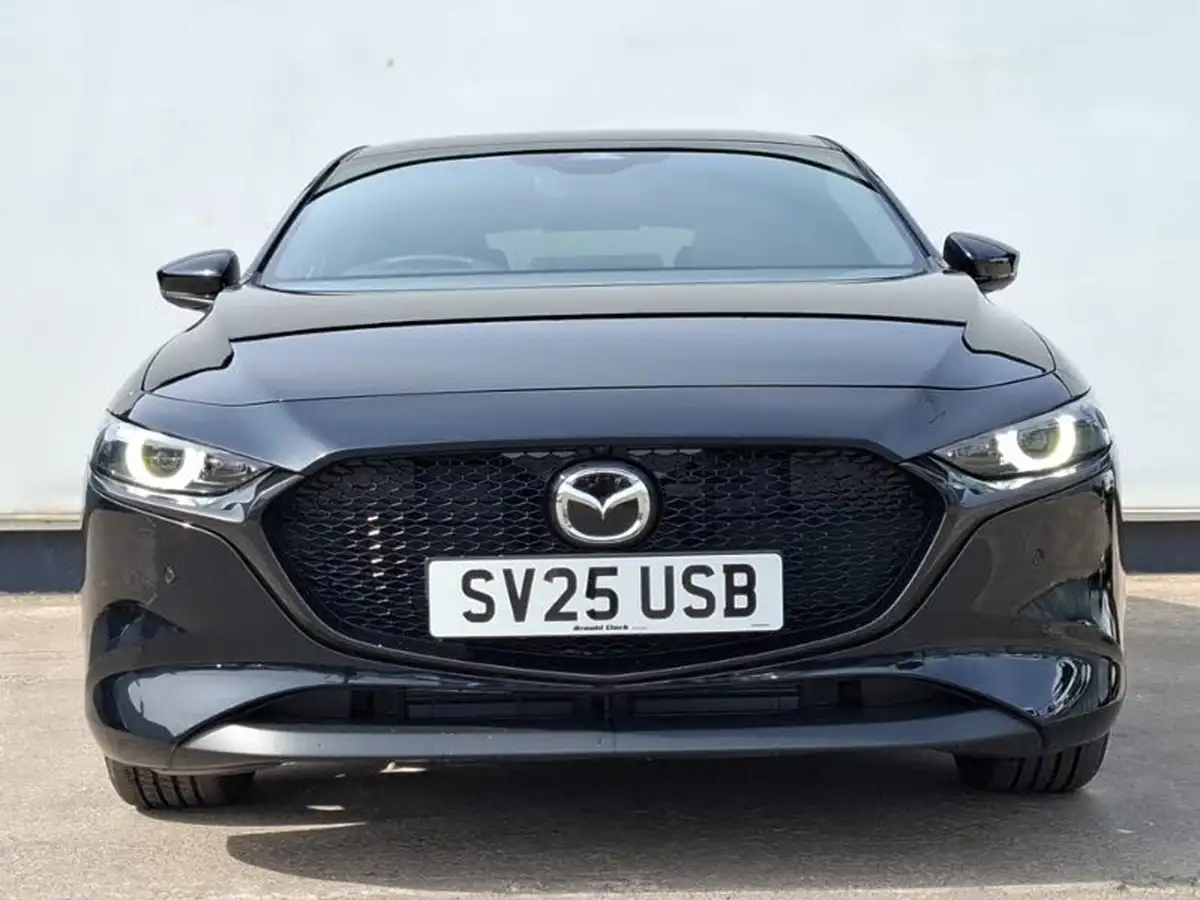 2025-mazda-mazda3-20-e-skyactiv-x-takumi-big-18
