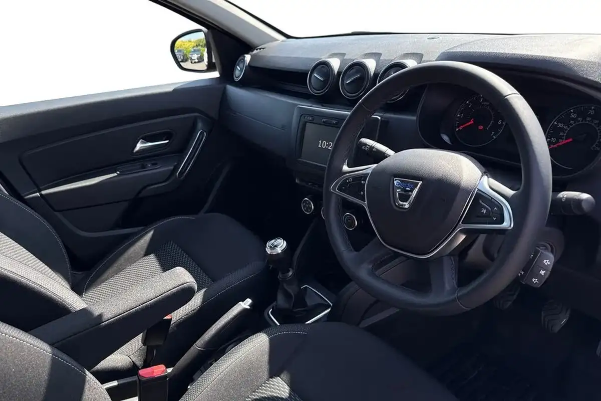 2019-dacia-duster-13-tce-comfort-1333cc-big-13