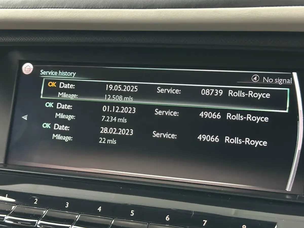 2023-rolls-royce-cullinan-675-black-badge-big-28