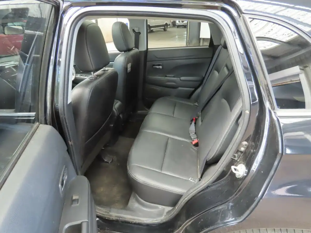 2014-mitsubishi-asx-18td-4wd-big-5
