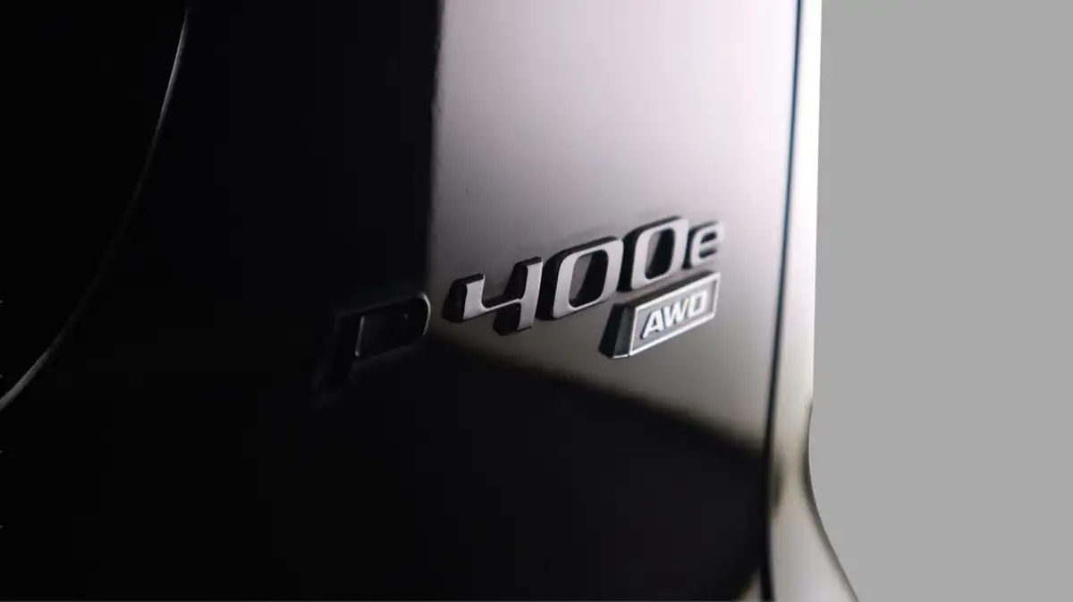 2022-jaguar-f-pace-20-p400e-r-dynamic-s-big-22