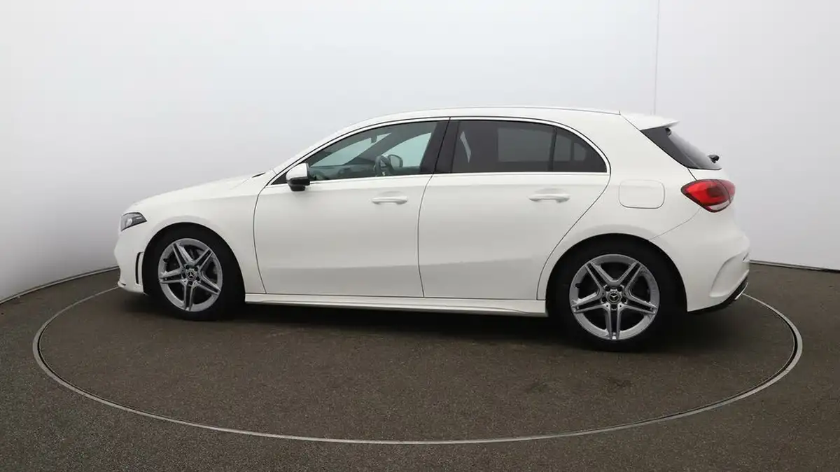2020-mercedes-benz-a-class-20d-a220d-amg-line-hatchback-5d-big-49