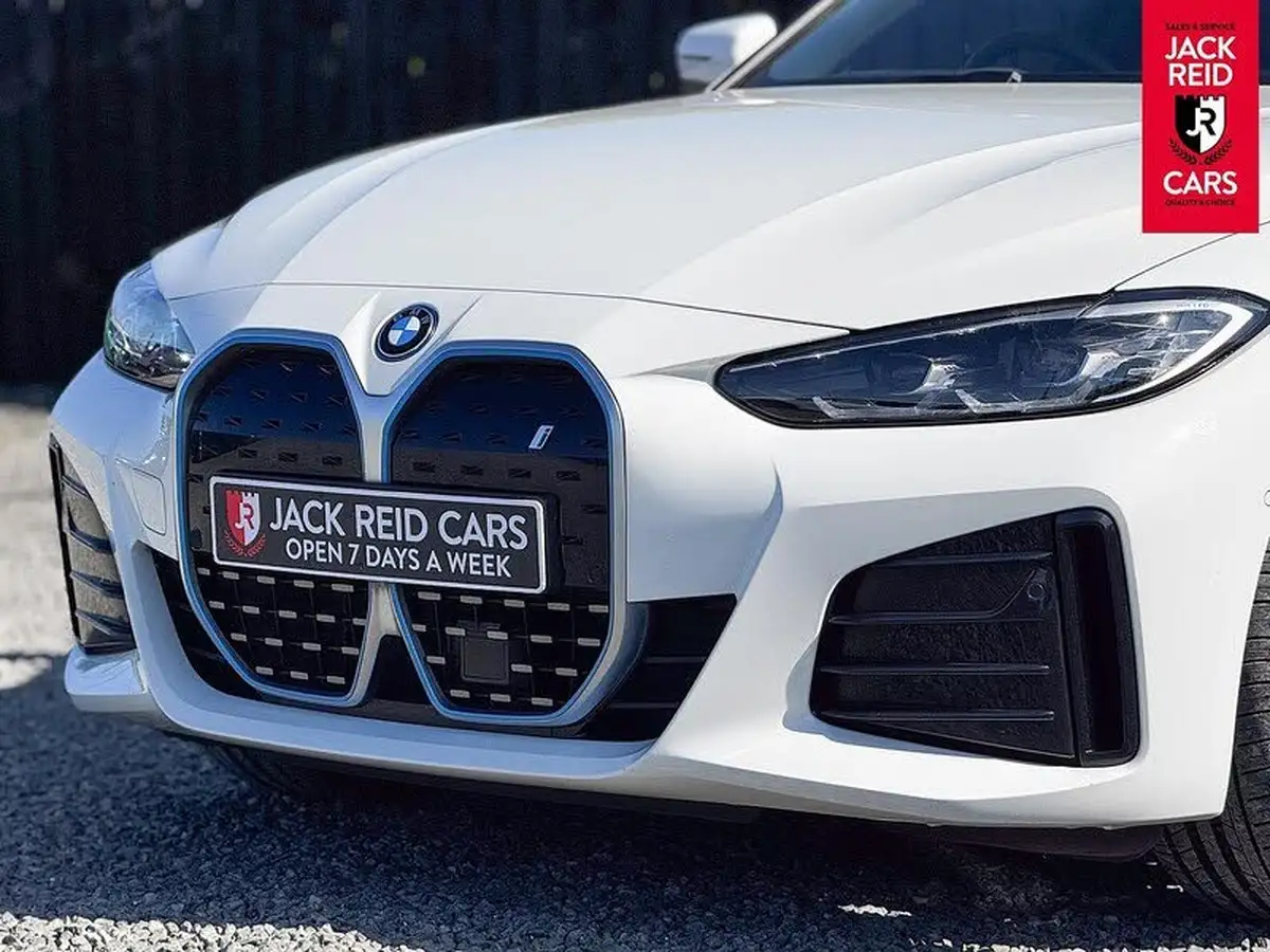 2022-bmw-i4-e-edrive40-m-sport-big-1