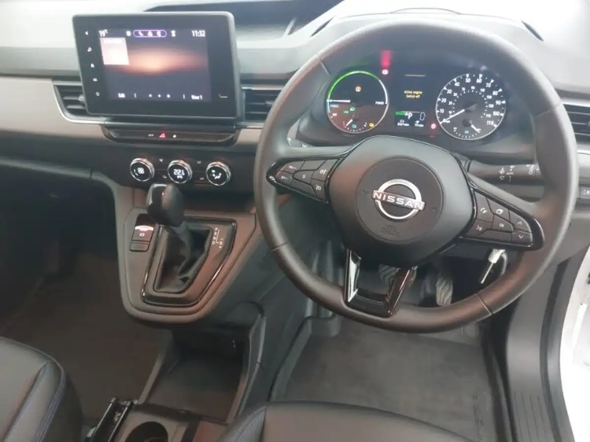 2023-nissan-townstar-e-45kwh-l1-acenta-big-9