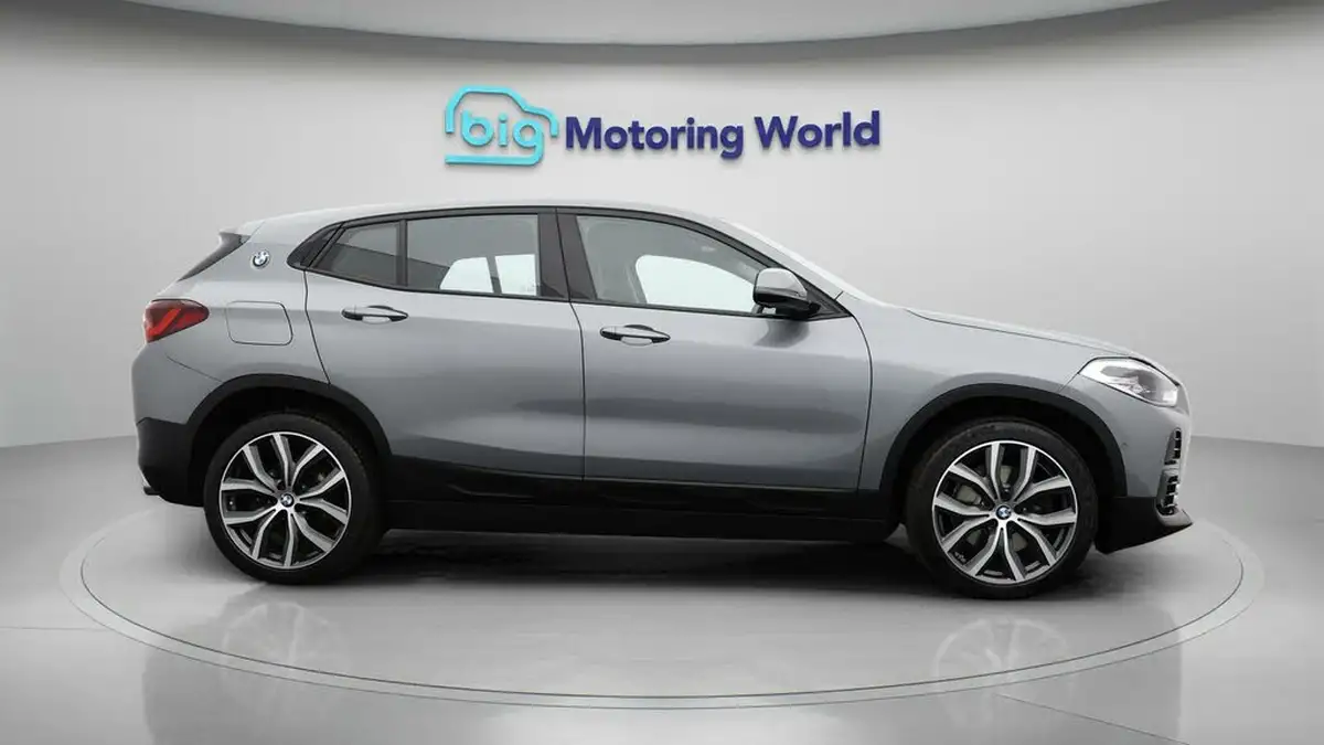 2021-bmw-x2-20-xdrive20i-sport-big-7