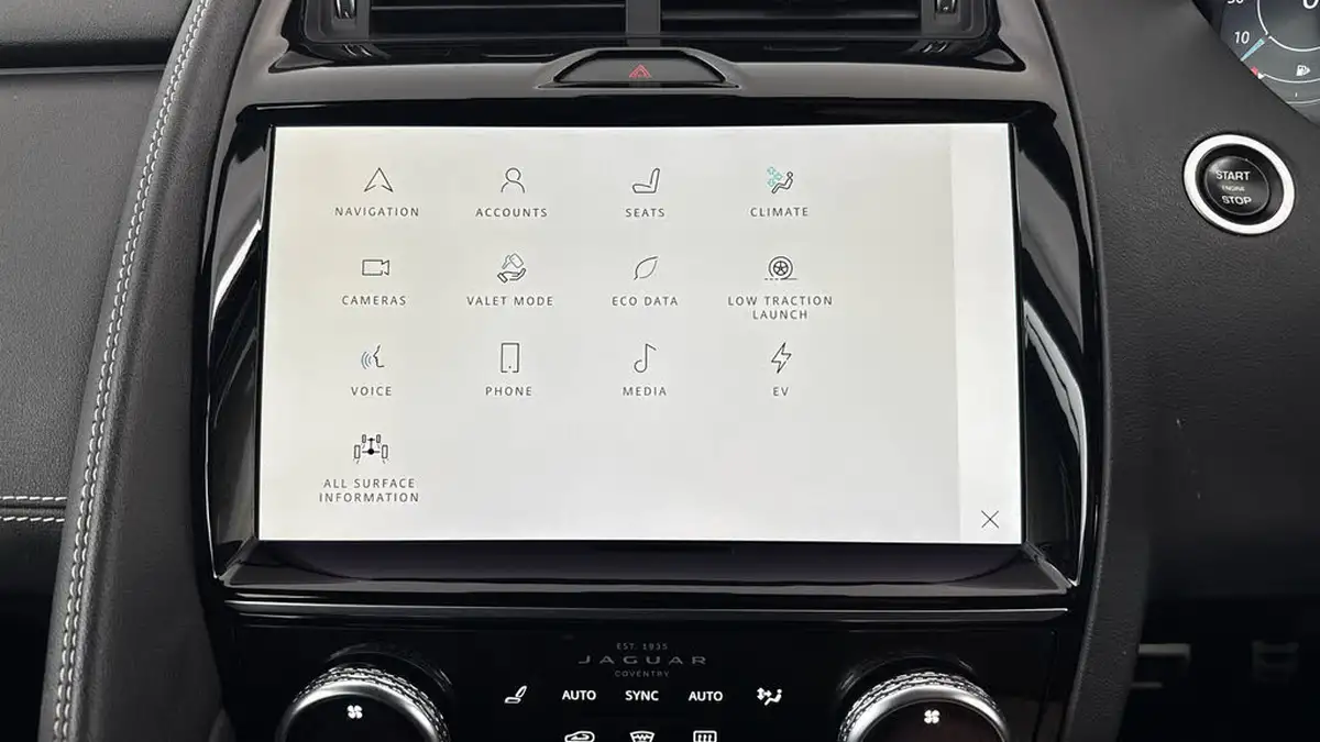 2021-jaguar-e-pace-15-p300e-r-dynamic-se-big-15