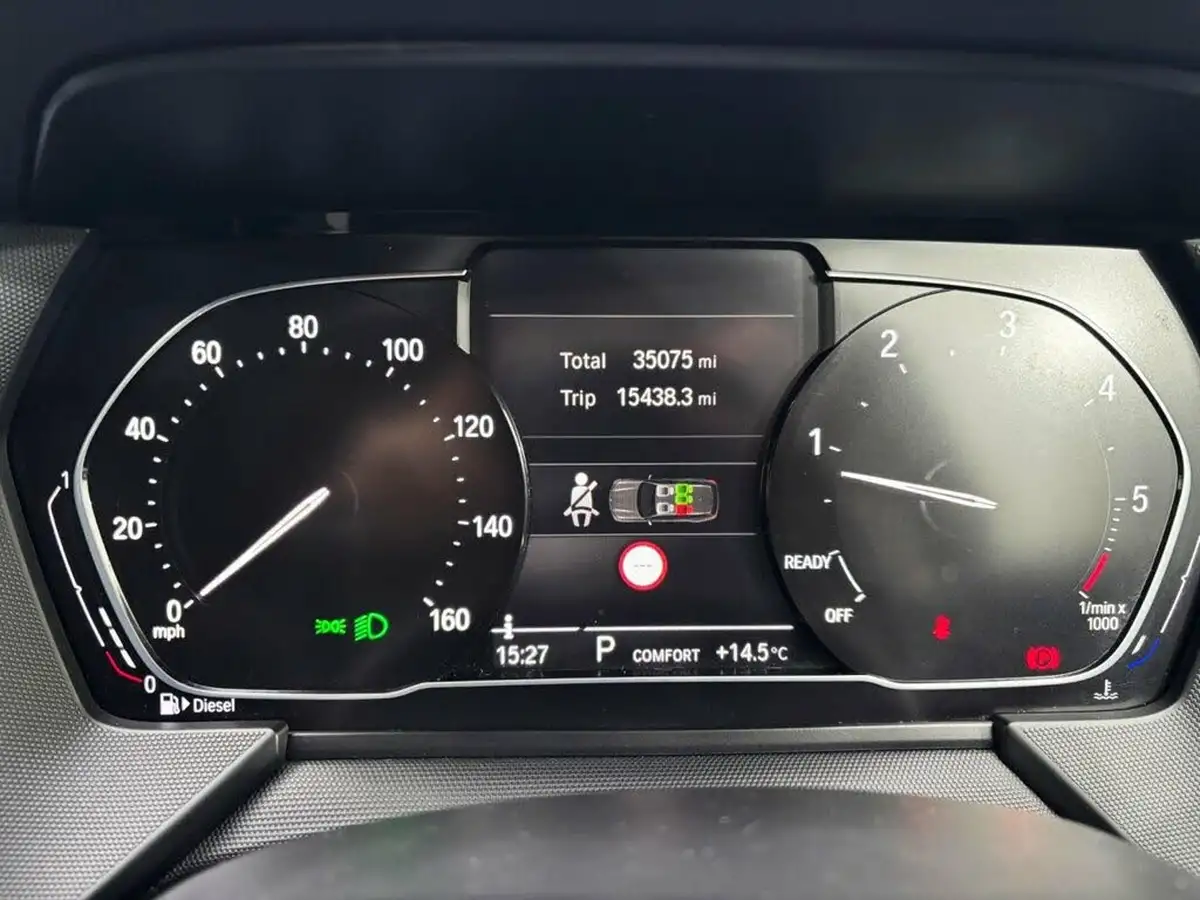 2020-bmw-1-series-20td-118d-sport-auto-big-24