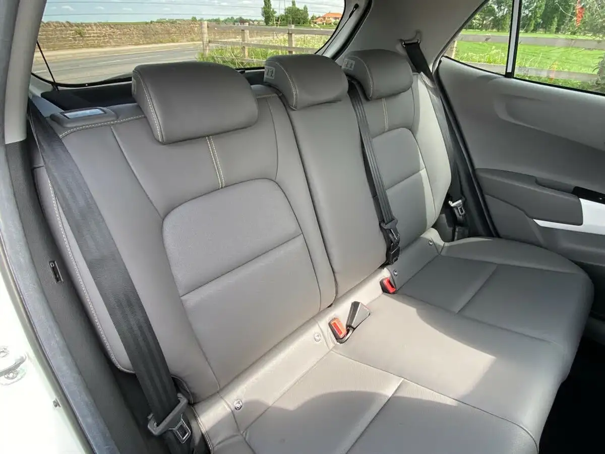 2018-kia-picanto-125-x-line-s-big-39
