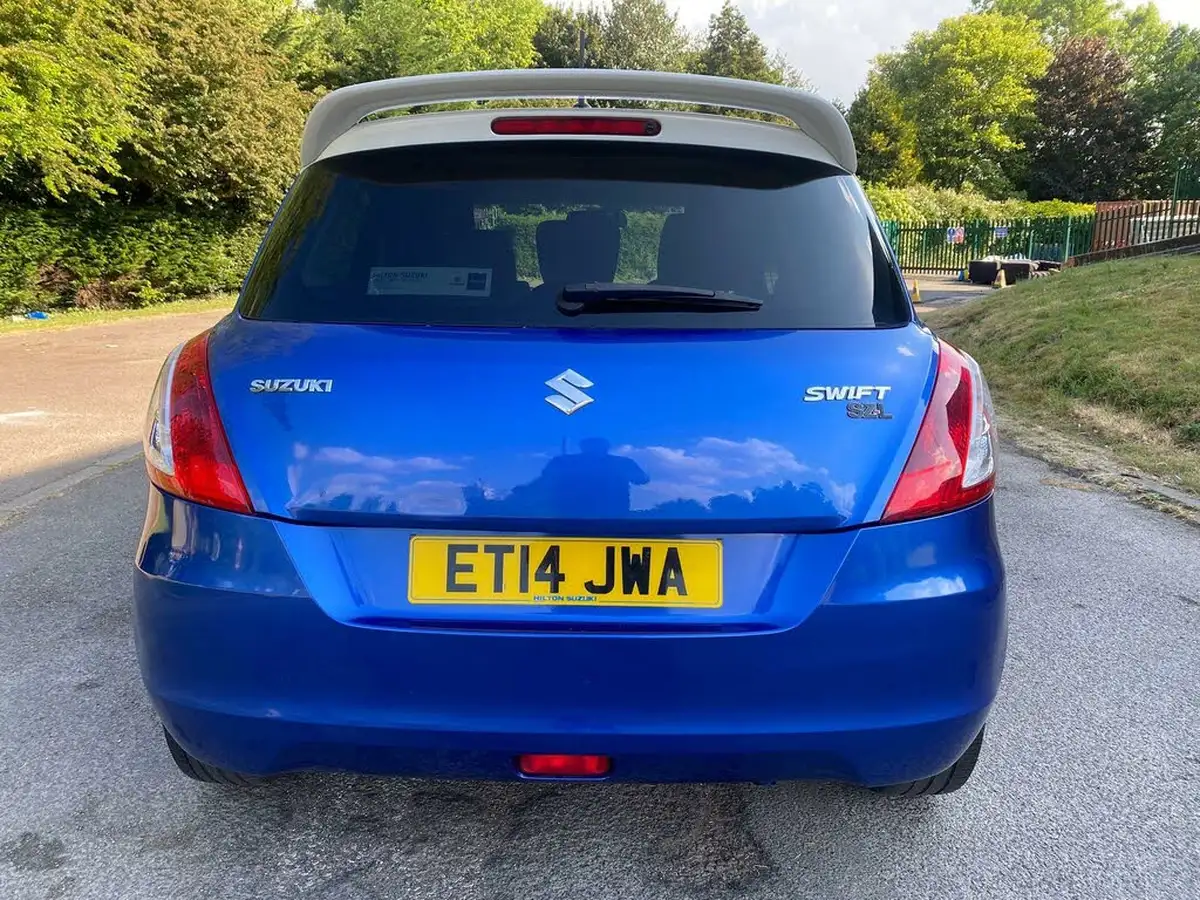 2014-suzuki-swift-12-sz-l-5d-big-12