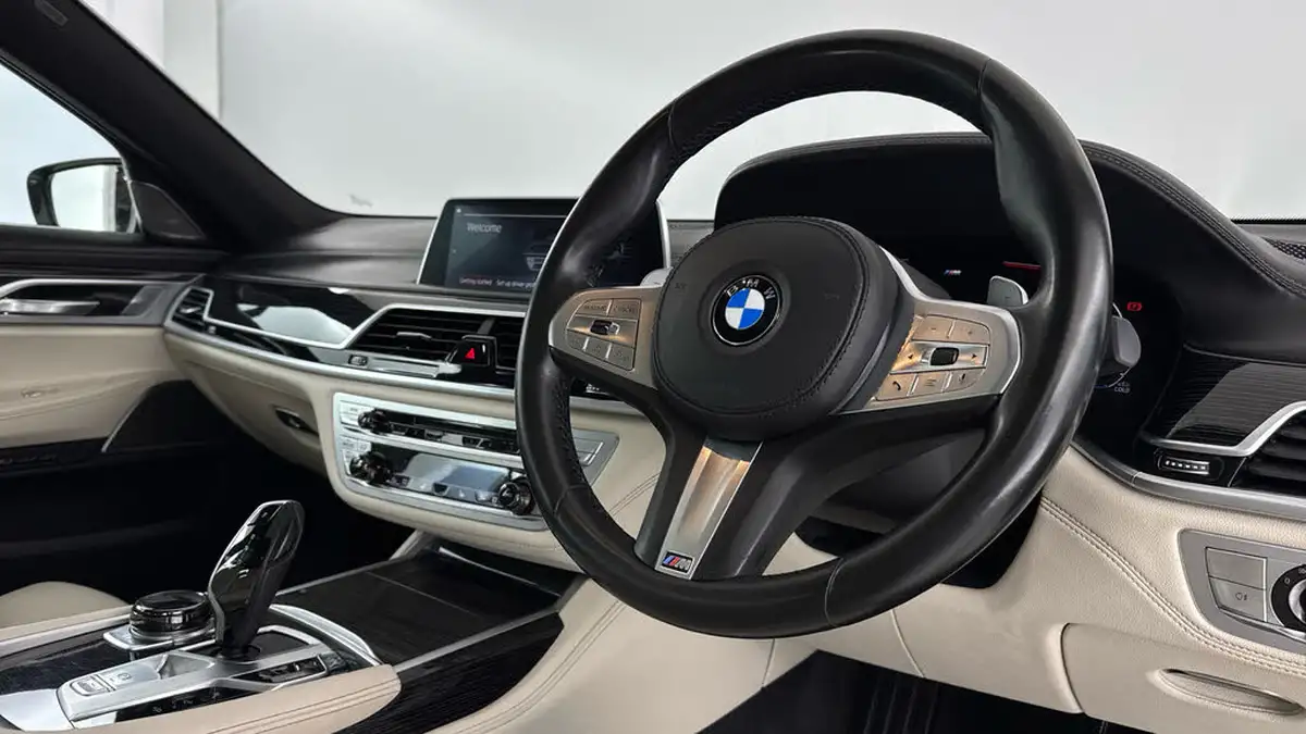 2021-bmw-7-series-30td-730ld-m-sport-big-8