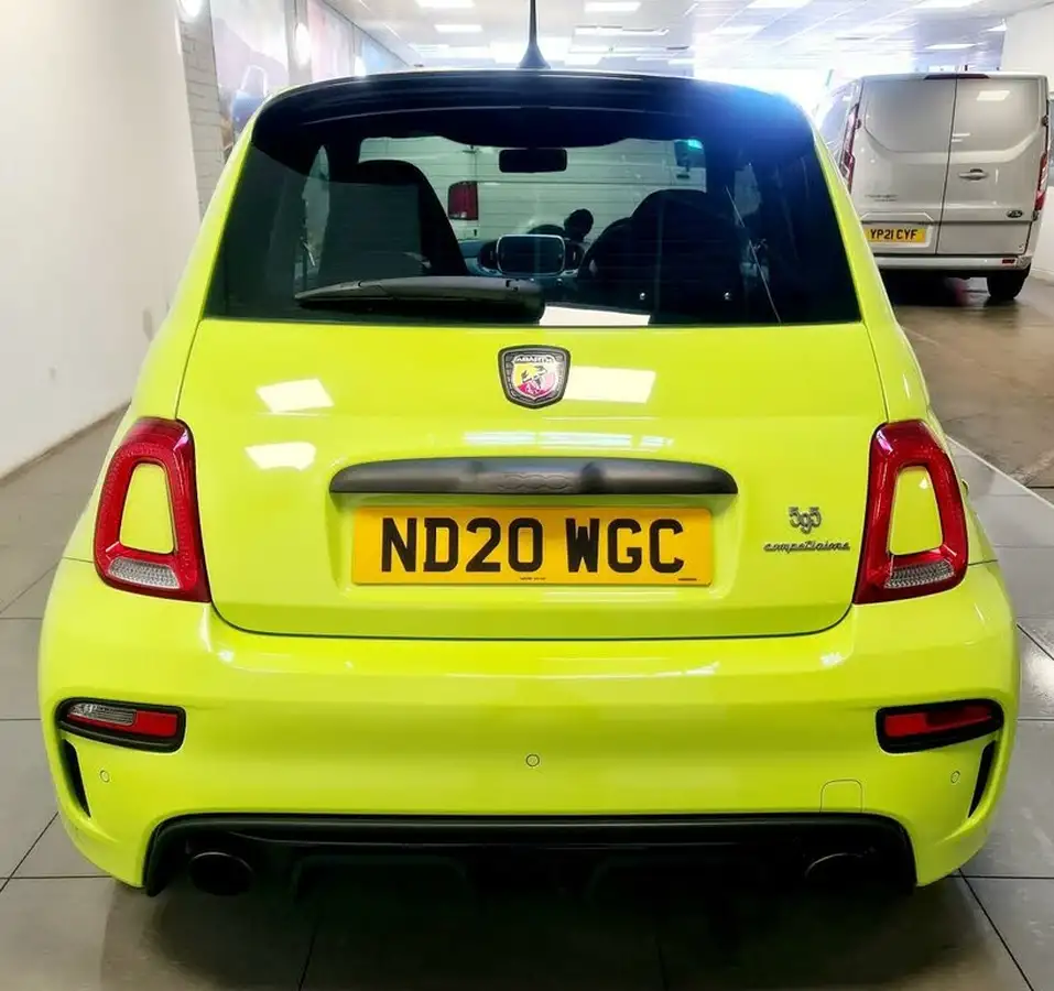 2020-abarth-595-14-tjet-competizione-big-3