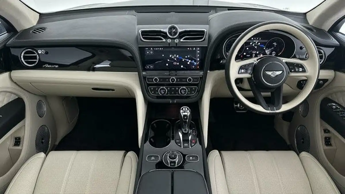 2023-bentley-bentayga-40-v8-big-6