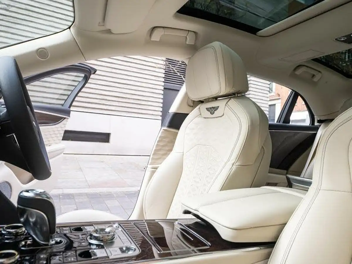 2024-bentley-flying-spur-big-33