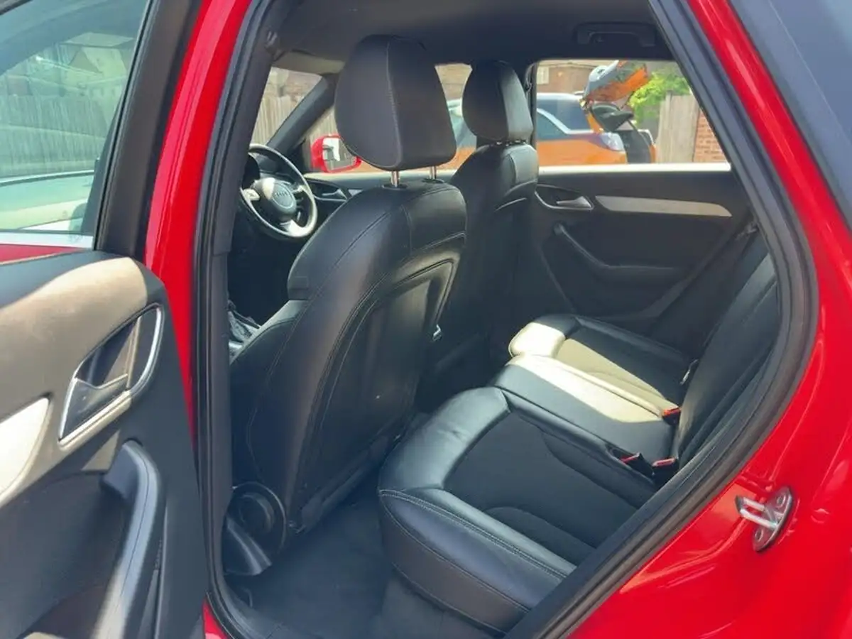 2015-audi-q3-14-s-line-cod-ss-tronic-big-38