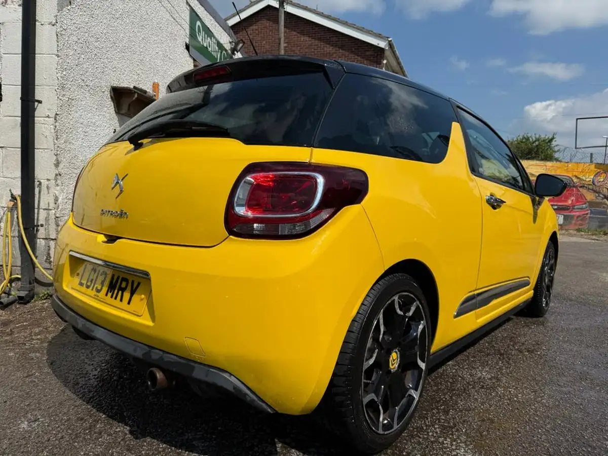 2013-citroen-ds3-16-dstyle-plus-vti-big-4