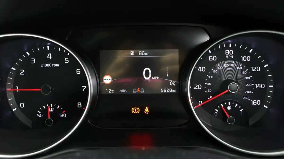 2024-kia-ceed-15-t-gdi-2-138bhp-hatchback-big-9