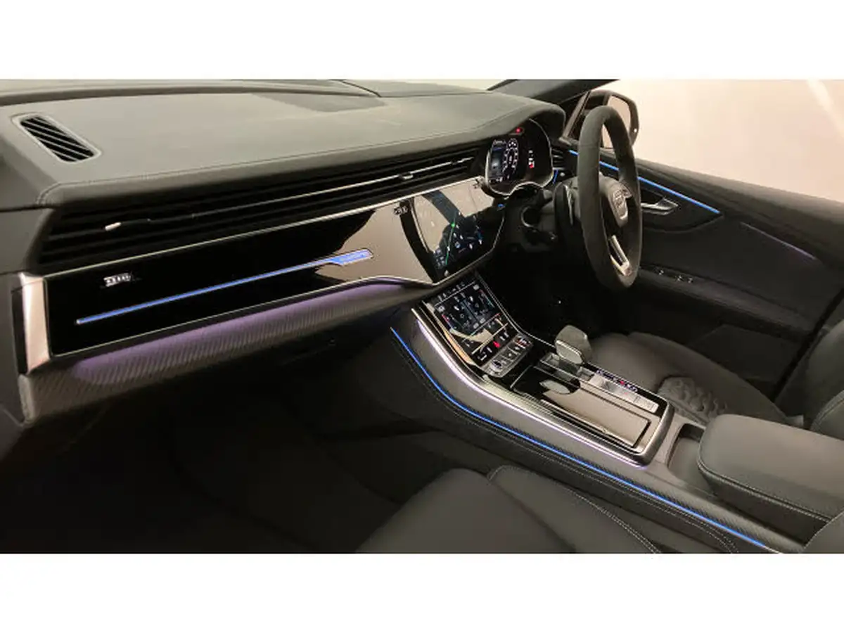 2024-audi-rs-q8-40-tfsi-launch-edition-big-1
